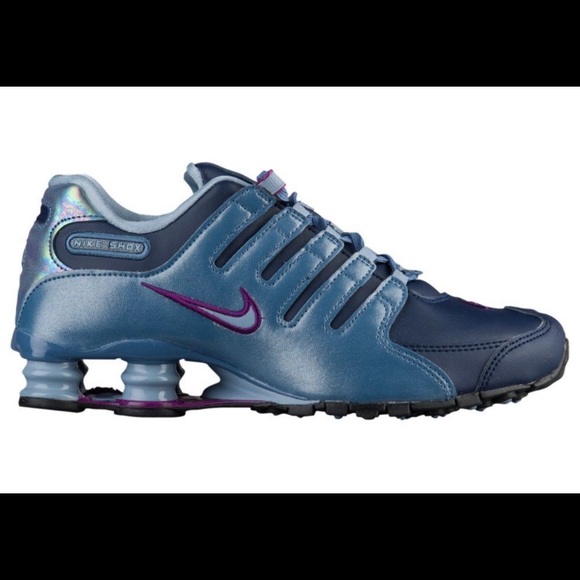 navy blue nike shox